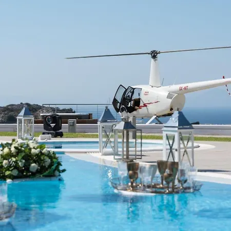 Vilă Crown Royal Luxury Estates